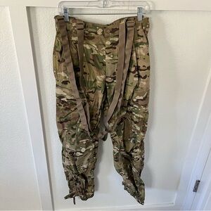 Military Cold Weather Soft Shell Small Regular Trousers with Suspenders NWT.